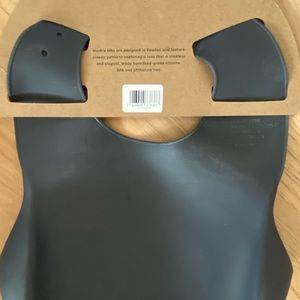 NWT Mushie Bib